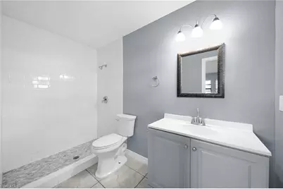 2085 E Tobago Cir, Fort Myers, FL 33905 - Photo 18