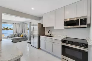 4530 Vinsetta Ave, North Fort Myers, FL 33903 - Photo 20