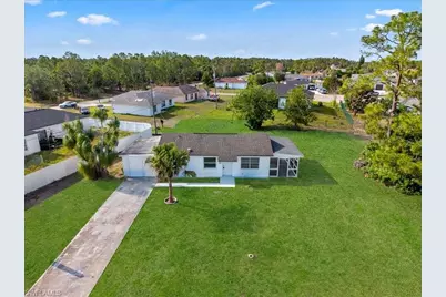 2253 10th Ct, Lehigh Acres, FL 33936 - Photo 30