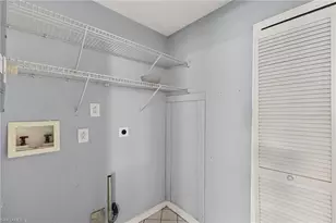 915 Hibiscus Ln, North Fort Myers, FL 33903 - Photo 32