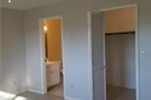 938 SE 24th Ave, Cape Coral, FL 33990 - Photo 10