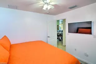 3223 SE Santa Barbara Pl, Cape Coral, FL 33904 - Photo 12