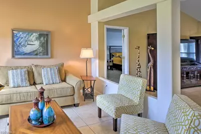 3223 SE Santa Barbara Pl, Cape Coral, FL 33904 - Photo 8