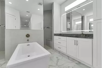 21 SW 21st St, Cape Coral, FL 33991 - Photo 20