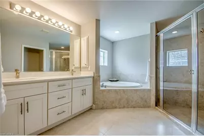 2301 SW 28th Ln, Cape Coral, FL 33914 - Photo 16