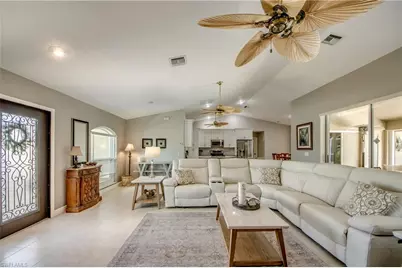 2301 SW 28th Ln, Cape Coral, FL 33914 - Photo 24