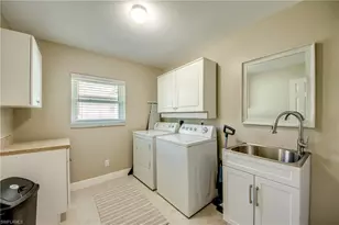 2301 SW 28th Ln, Cape Coral, FL 33914 - Photo 32