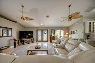 2301 SW 28th Ln, Cape Coral, FL 33914 - Photo 22