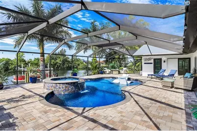 2610 SW 46th Ter, Cape Coral, FL 33914 - Photo 2