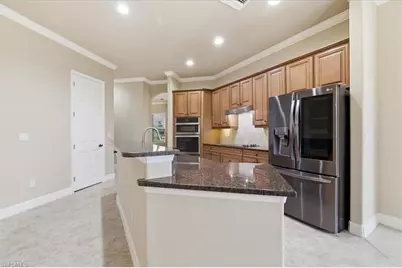 12526 Fairmont Dr, Fort Myers, FL 33913 - Photo 16