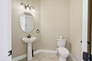12526 Fairmont Dr, Fort Myers, FL 33913 - Photo 12