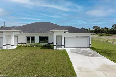 702 Broadway Ave, Lehigh Acres, FL 33972 - Photo 2