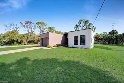 446 Skyland Ln, Port Charlotte, FL 33953 - Photo 2