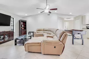 2518 SE 19th Ave, Cape Coral, FL 33904 - Photo 12