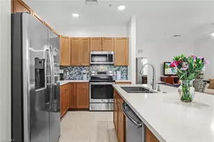 28105 Mandolin Ct, Bonita Springs, FL 34135 - Photo 8