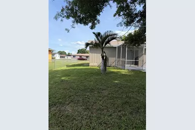 13208 Fourth St, Fort Myers, FL 33905 - Photo 16