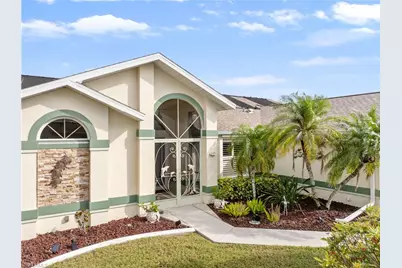2511 SW 35th Ln, Cape Coral, FL 33914 - Photo 4