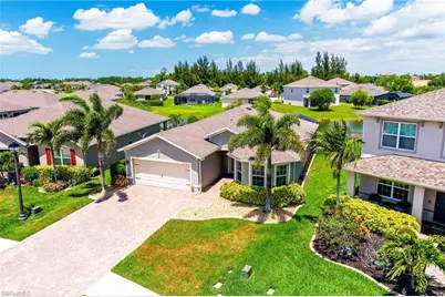 2707 Tarragona Ct, Cape Coral, FL 33909 - Photo 2