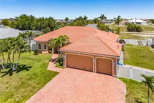 4125 Jacaranda Pkwy W, Cape Coral, FL 33993 - Photo 34