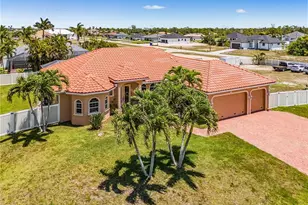 4125 Jacaranda Pkwy W, Cape Coral, FL 33993 - Photo 36