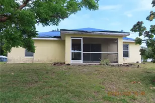 329 Oklahoma Ave, Fort Myers, FL 33905 - Photo 2
