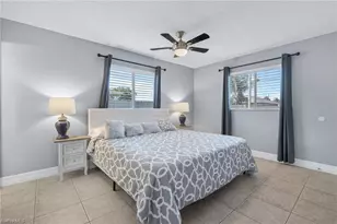 1015 SE 25th Ln, Cape Coral, FL 33904 - Photo 10
