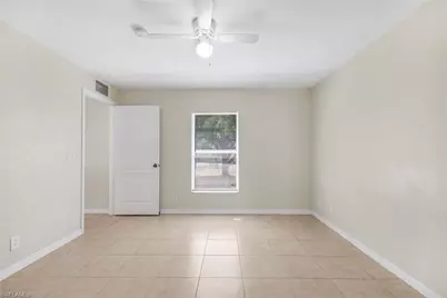 2010 NE 13th Pl, Cape Coral, FL 33909 - Photo 18