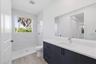 136 Lomas Rd, Rotonda West, FL 33947 - Photo 6