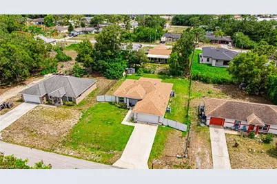 4315 7th St W, Lehigh Acres, FL 33971 - Photo 36