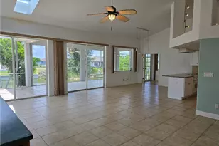 123 NW 14th Ave, Cape Coral, FL 33993 - Photo 4