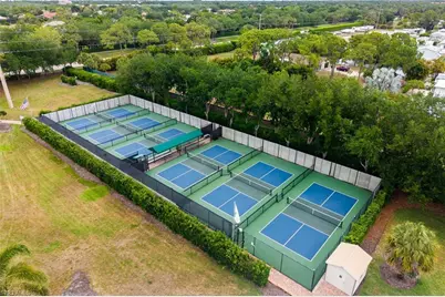 25060 Bay Cedar Dr, Bonita Springs, FL 34134 - Photo 38
