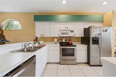 25060 Bay Cedar Dr, Bonita Springs, FL 34134 - Photo 14