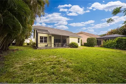 25060 Bay Cedar Dr, Bonita Springs, FL 34134 - Photo 28