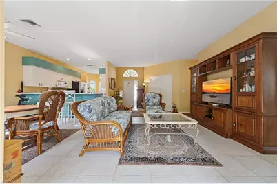25060 Bay Cedar Dr, Bonita Springs, FL 34134 - Photo 10