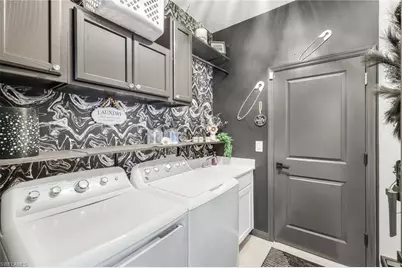 18821 Shimmer Dawn Ct, North Fort Myers, FL 33917 - Photo 32