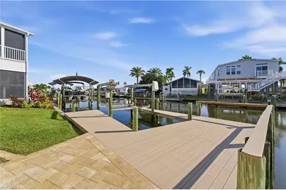 11391 Cypress Ln, Fort Myers Beach, FL 33931 - Photo 4