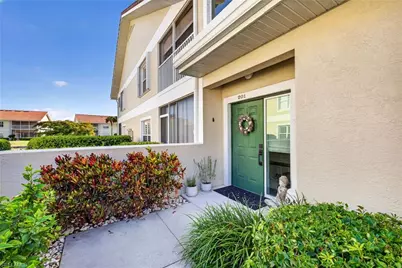 5135 Cobble Creek Ct #201, Naples, FL 34110 - Photo 2