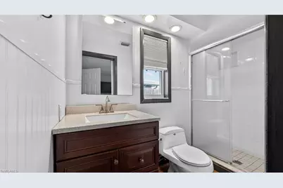 1421 SE 31st St, Cape Coral, FL 33904 - Photo 14