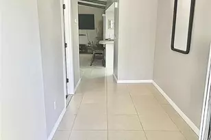 506 SE 26th St, Cape Coral, FL 33904 - Photo 8