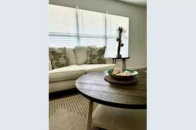 5229 Pocatella Ct, Cape Coral, FL 33904 - Photo 4