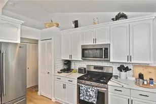 12206 Honeysuckle Rd, Fort Myers, FL 33966 - Photo 12