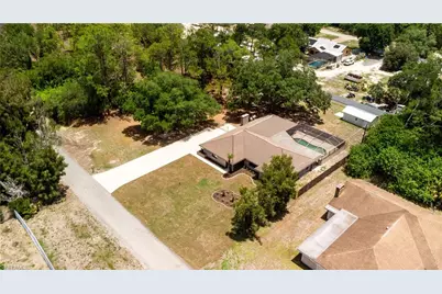 1402 Jefferson Ave, Lehigh Acres, FL 33972 - Photo 34