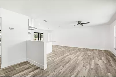 1402 Jefferson Ave, Lehigh Acres, FL 33972 - Photo 10