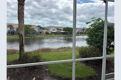 8271 Village Edge Cir #5, Fort Myers, FL 33919 - Photo 2