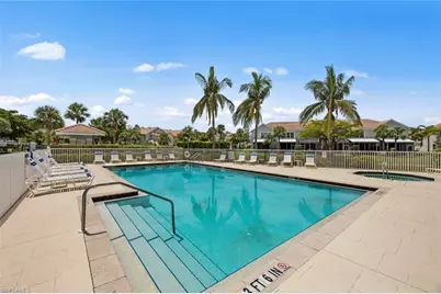 8271 Village Edge Cir #5, Fort Myers, FL 33919 - Photo 6