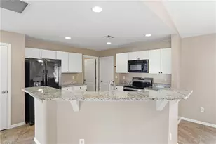 1621 NW 18th St, Cape Coral, FL 33993 - Photo 2