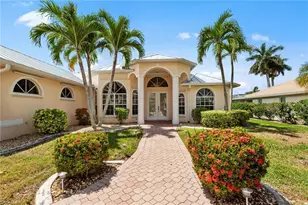 2008 Palaco Grande Pkwy, Cape Coral, FL 33904 - Photo 1
