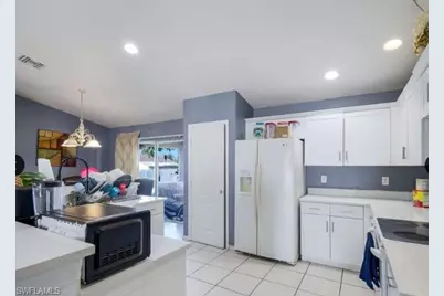 1062 Jamil Ave S, Lehigh Acres, FL 33974 - Photo 8