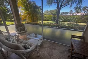 7850 Lake Sawgrass Loop, Fort Myers, FL 33907 - Photo 22