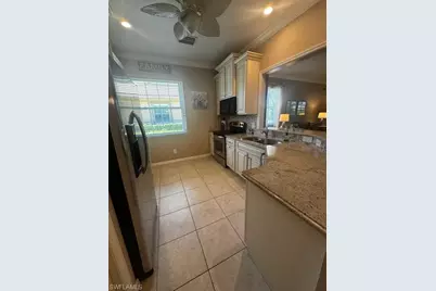 7850 Lake Sawgrass Loop #4111, Fort Myers, FL 33907 - Photo 4